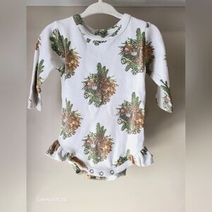 Kate quinn ruffle onesie 🌵🌼